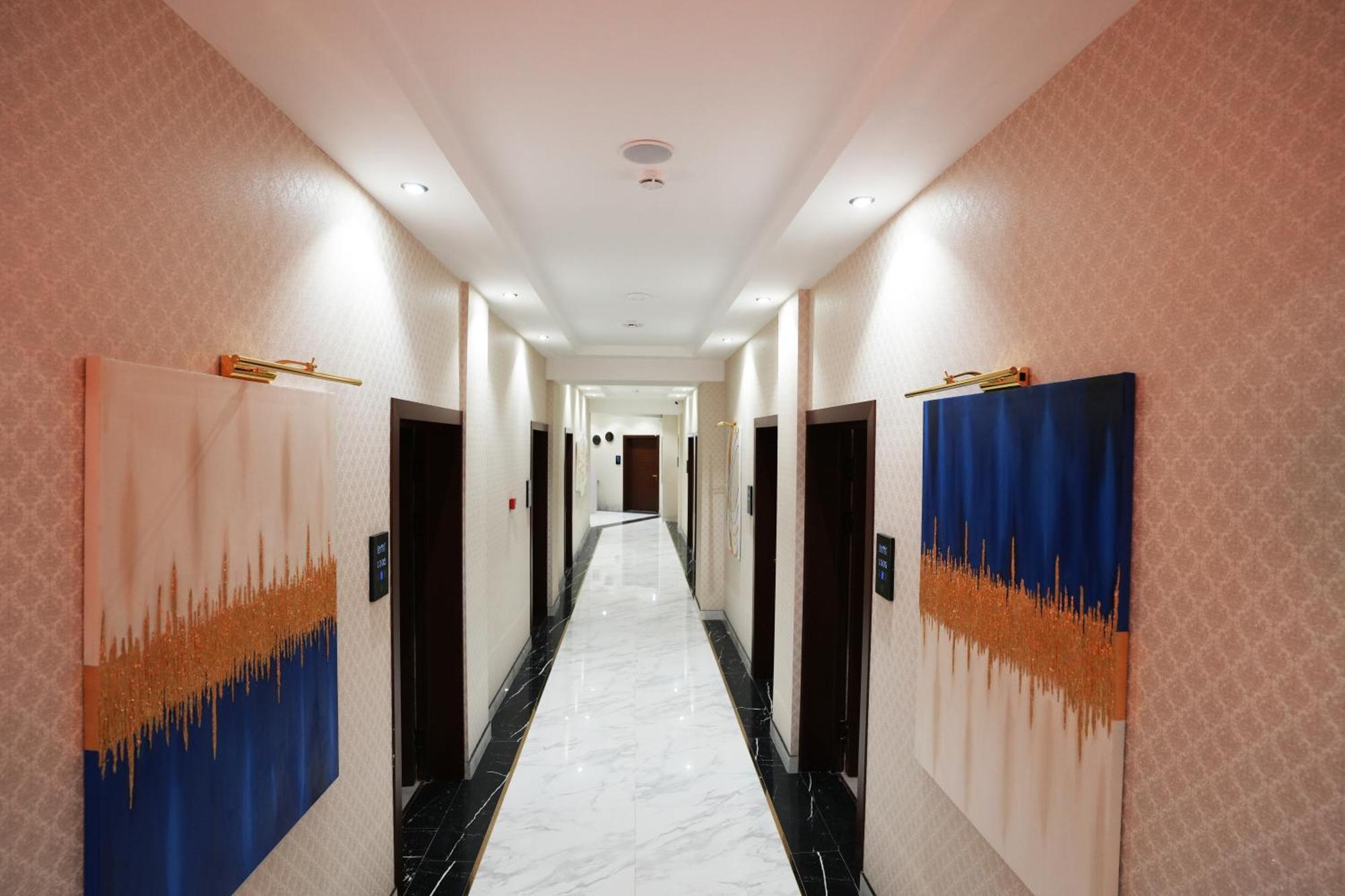 Baland Hotel Душанбе Екстериор снимка
