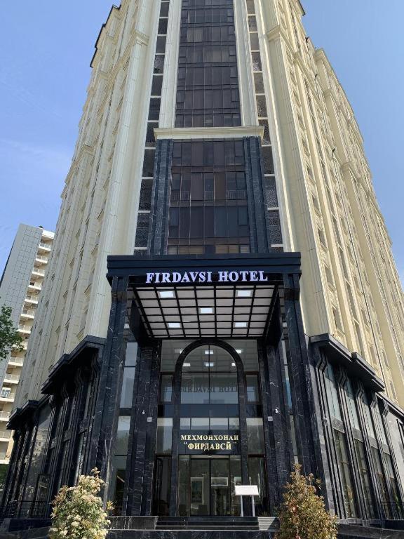 Baland Hotel Душанбе Екстериор снимка