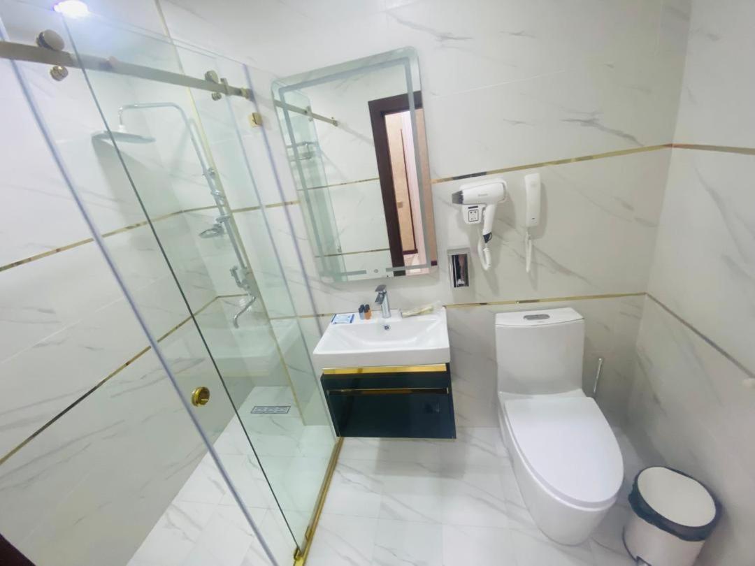 Baland Hotel Душанбе Екстериор снимка