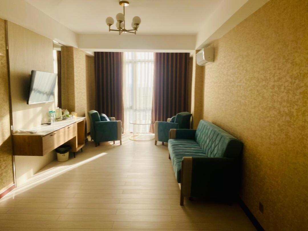Baland Hotel Душанбе Екстериор снимка