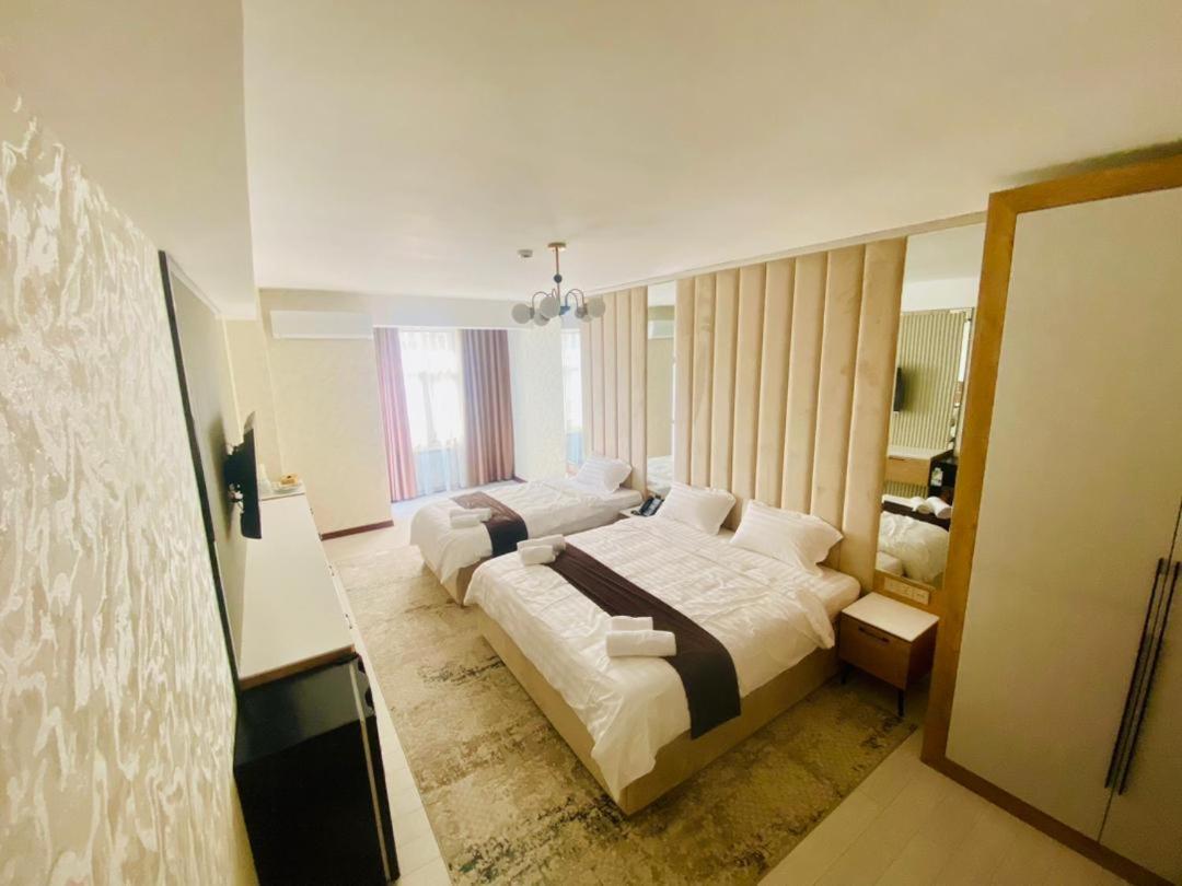 Baland Hotel Душанбе Екстериор снимка