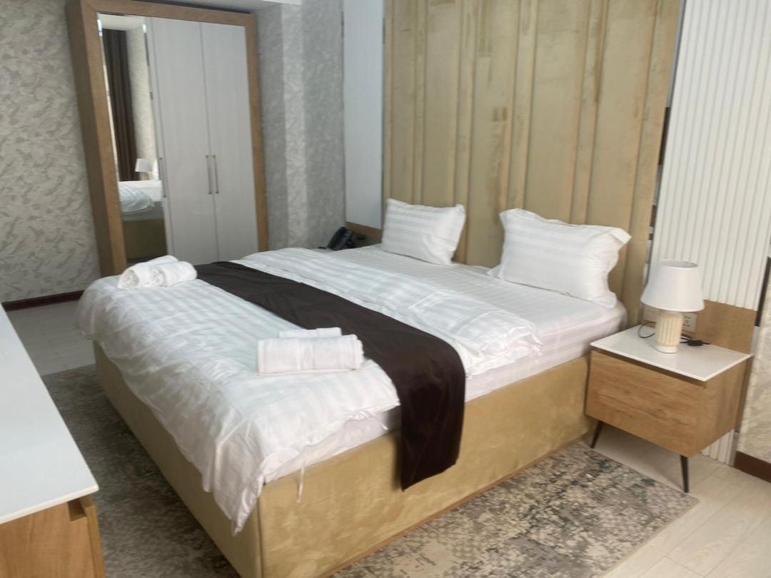 Baland Hotel Душанбе Екстериор снимка